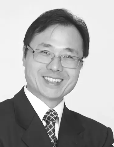 Will Chen, portrait from the 2025 Snohomish County voter pamphlet